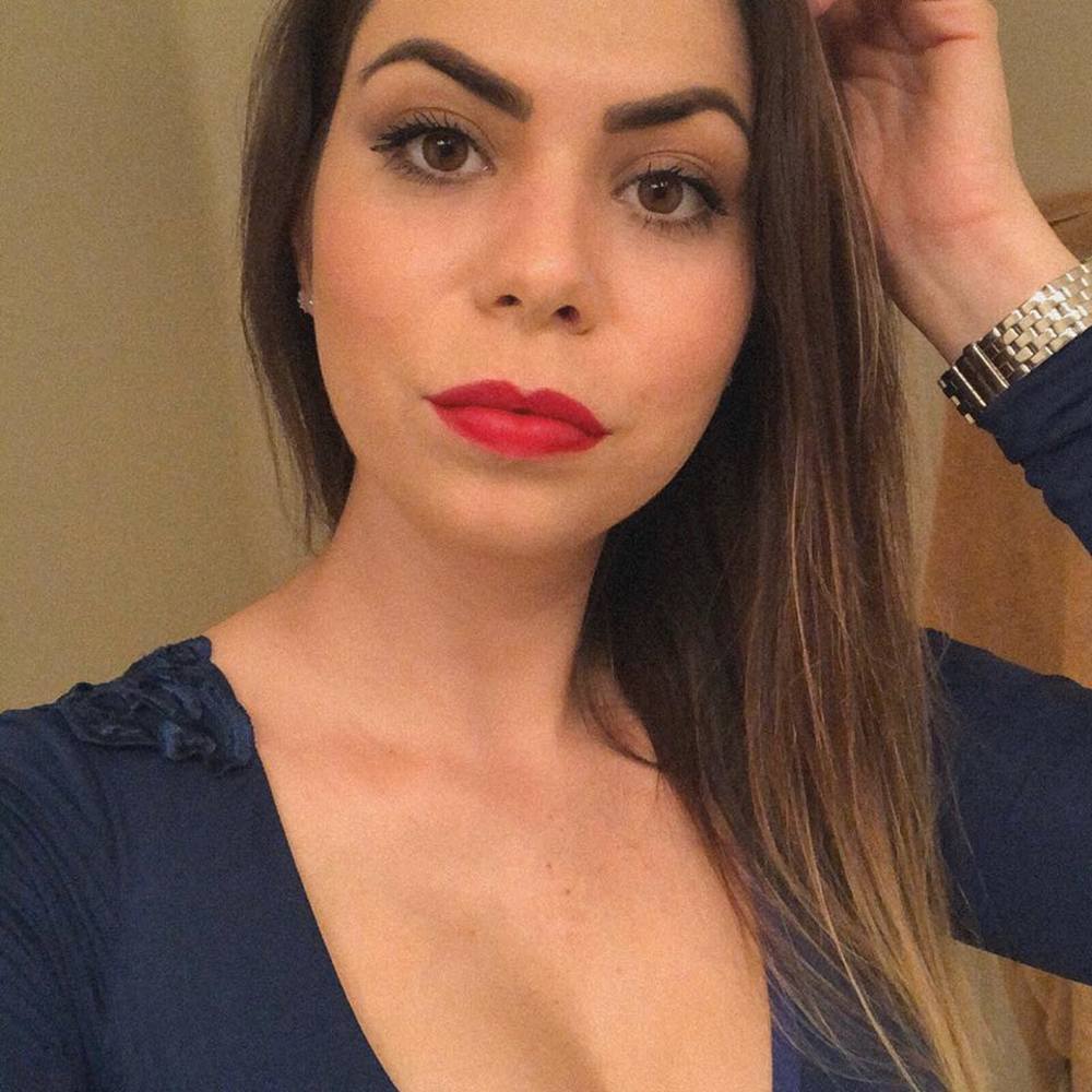 Meet your Posher, Renata
